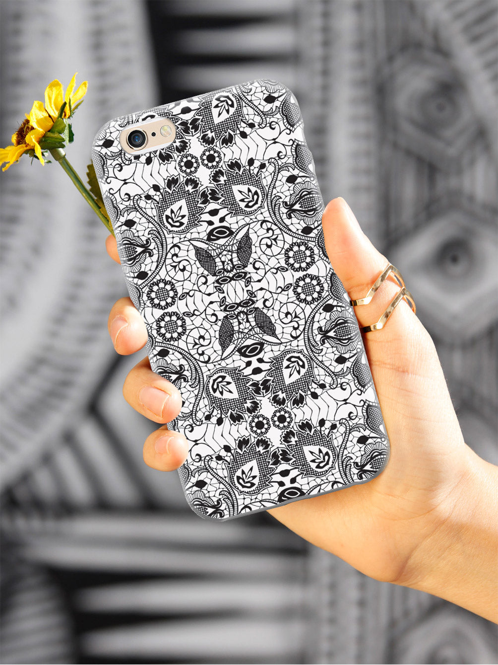 Lace Pattern - Black Case