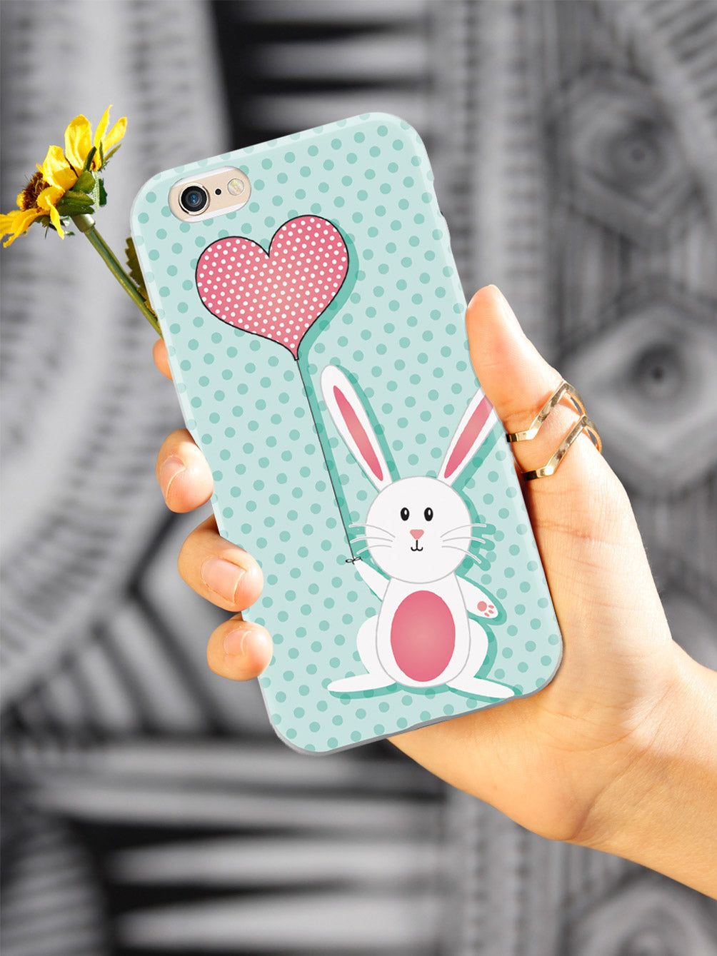 Adorable Bunny with Heart Balloon Case