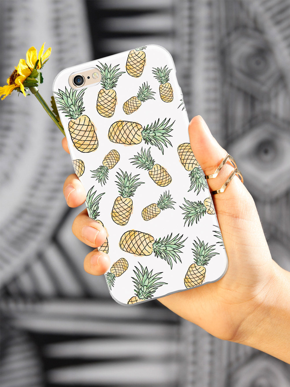 Pineapple Pattern Case